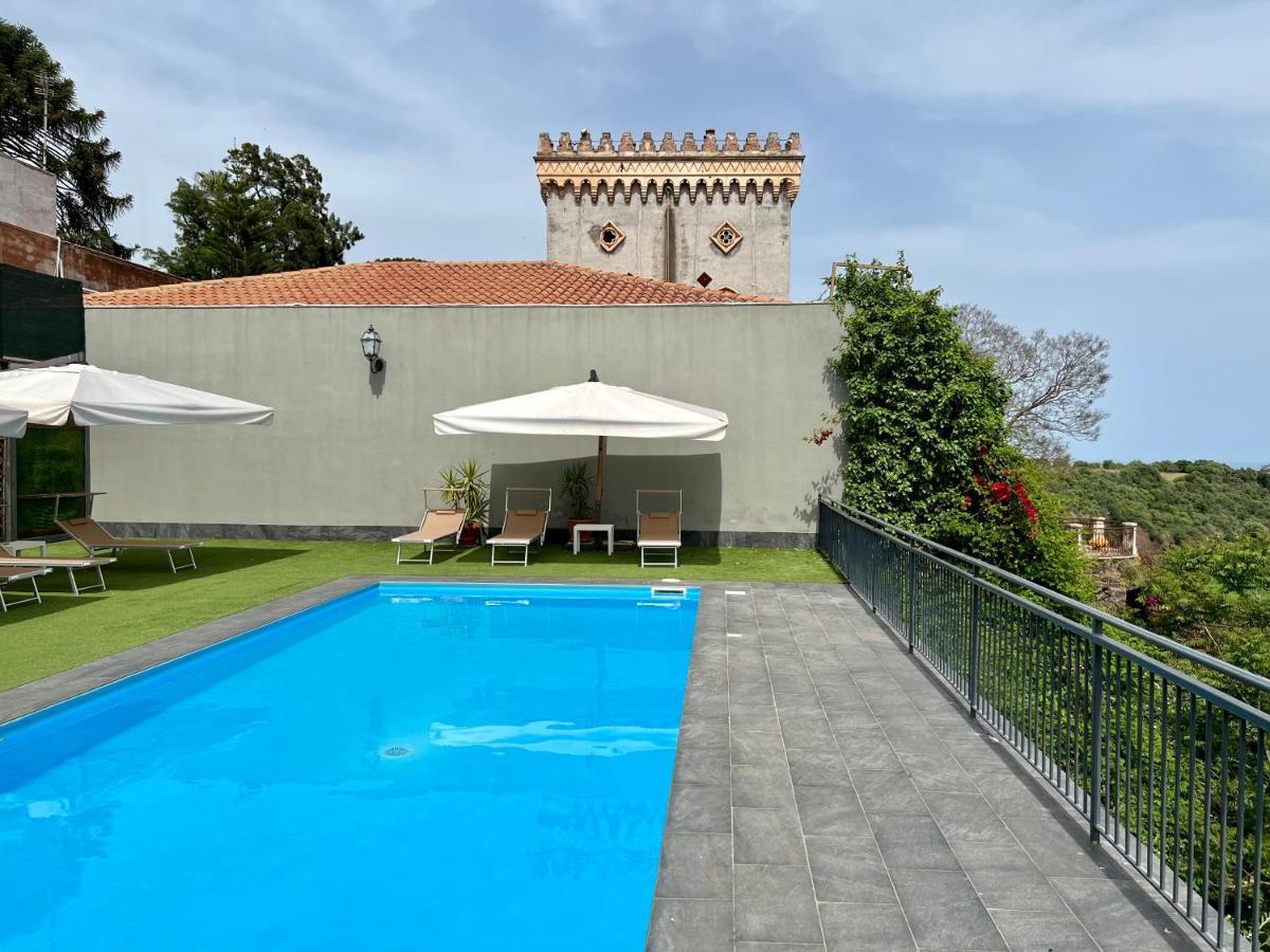 Villa Leucatia Sant'Agata Li Battiati Exterior foto